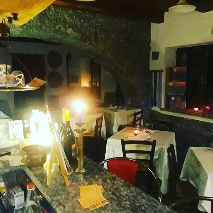 Taverna Del Dolmen Millesimo Exteriér fotografie